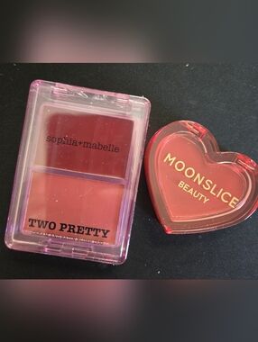 Sophia + Mabelle Two Pretty Strawberry Sorbet & MOONSLICE Beauty Blush Cutie Pie